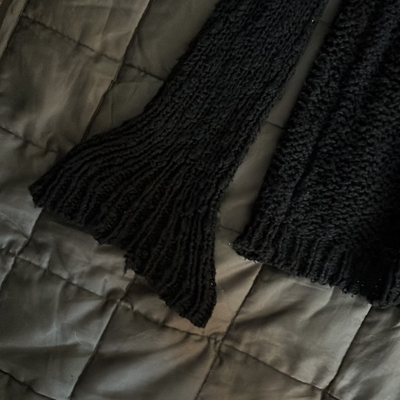 Dark Navy Distress Sweater - Picture 3 of 4